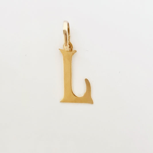 Personligt Hänge med Bokstav – Äkta 18K Guld