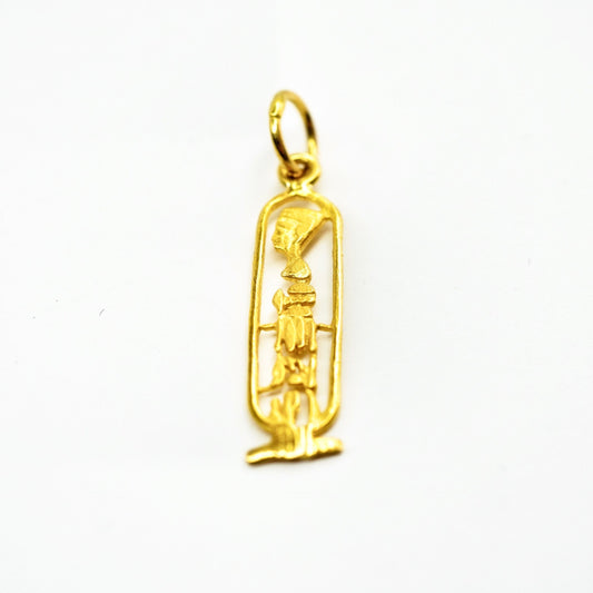 Nefertiti hängsmycke 18k guld