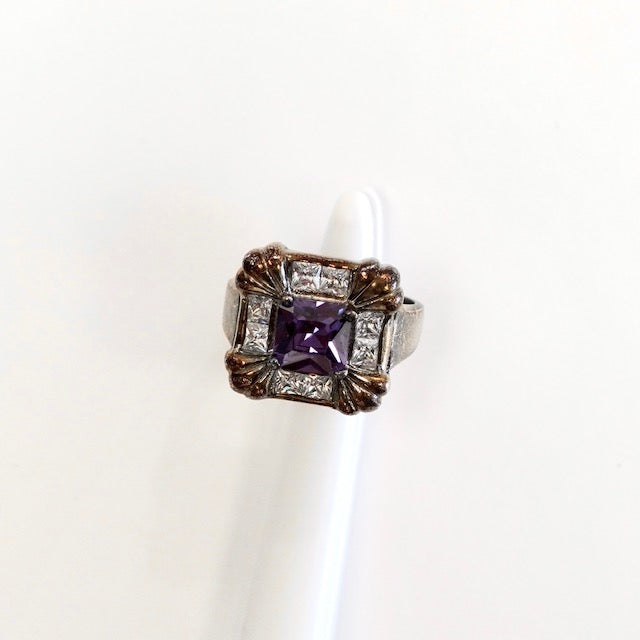 Lila Ring