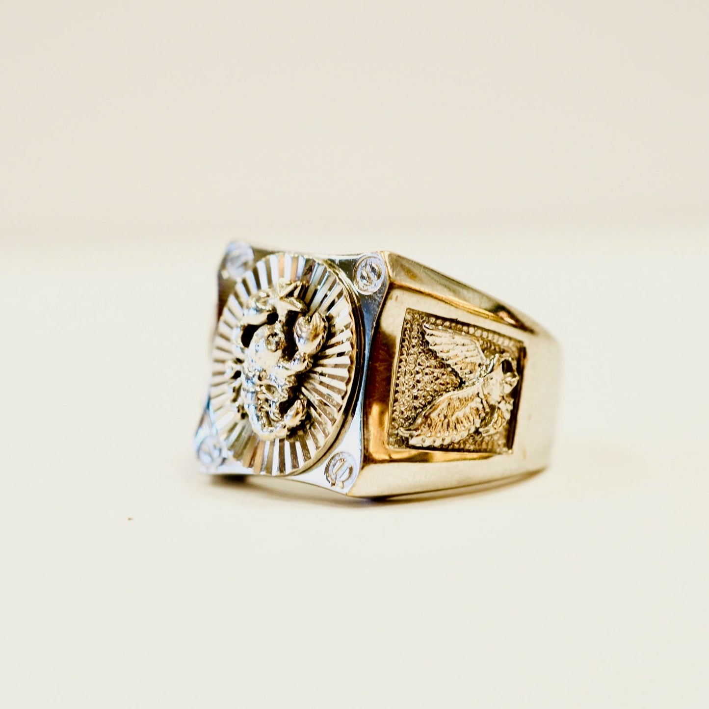 RING VITGULD SKORPION