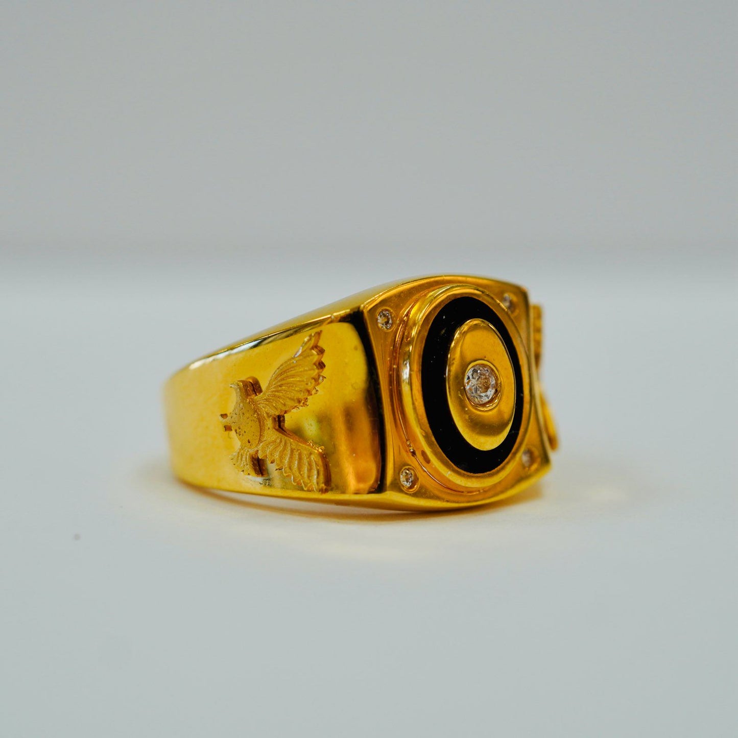 Unik 18K guld ring med gravyr Herr