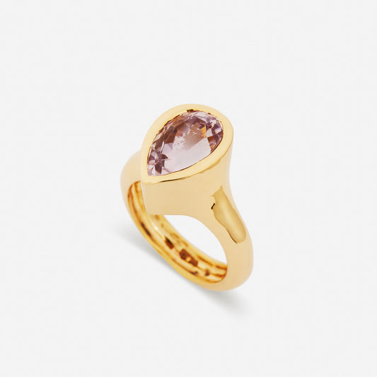 Handgjord guldring med Kunzite smycken.