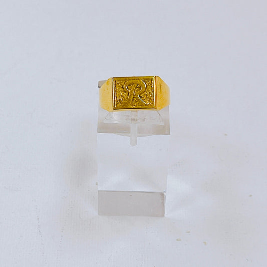 R guldring pojk, tjej