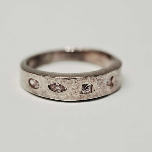 Ring i silver